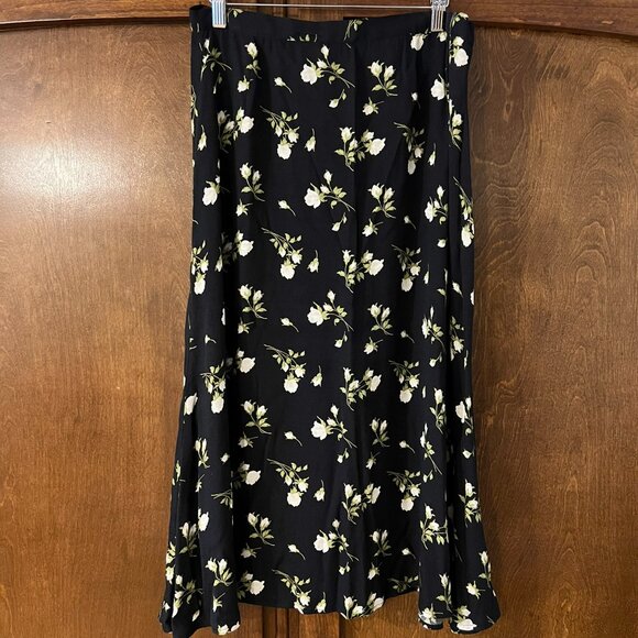 Reformation Bea Skirt - Size 12 - Black Floral Midi - Picture 4 of 10
